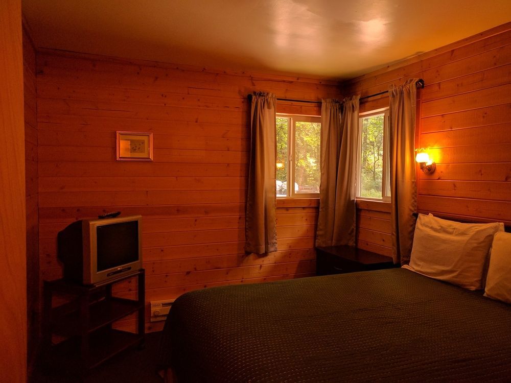Emerald Forest Cabins Тринидад Экстерьер фото